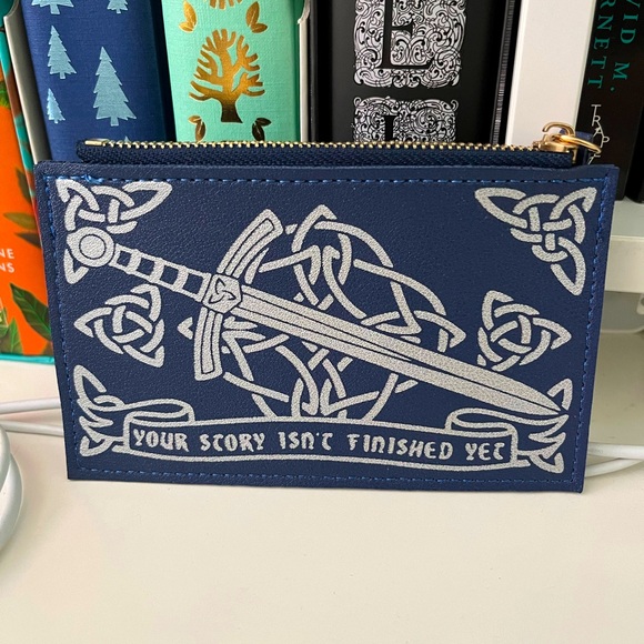 OwlCrate Silver in the Bone-inspired Card Holder - Picture 1 of 2